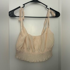 Cream cropped tank nwt medium